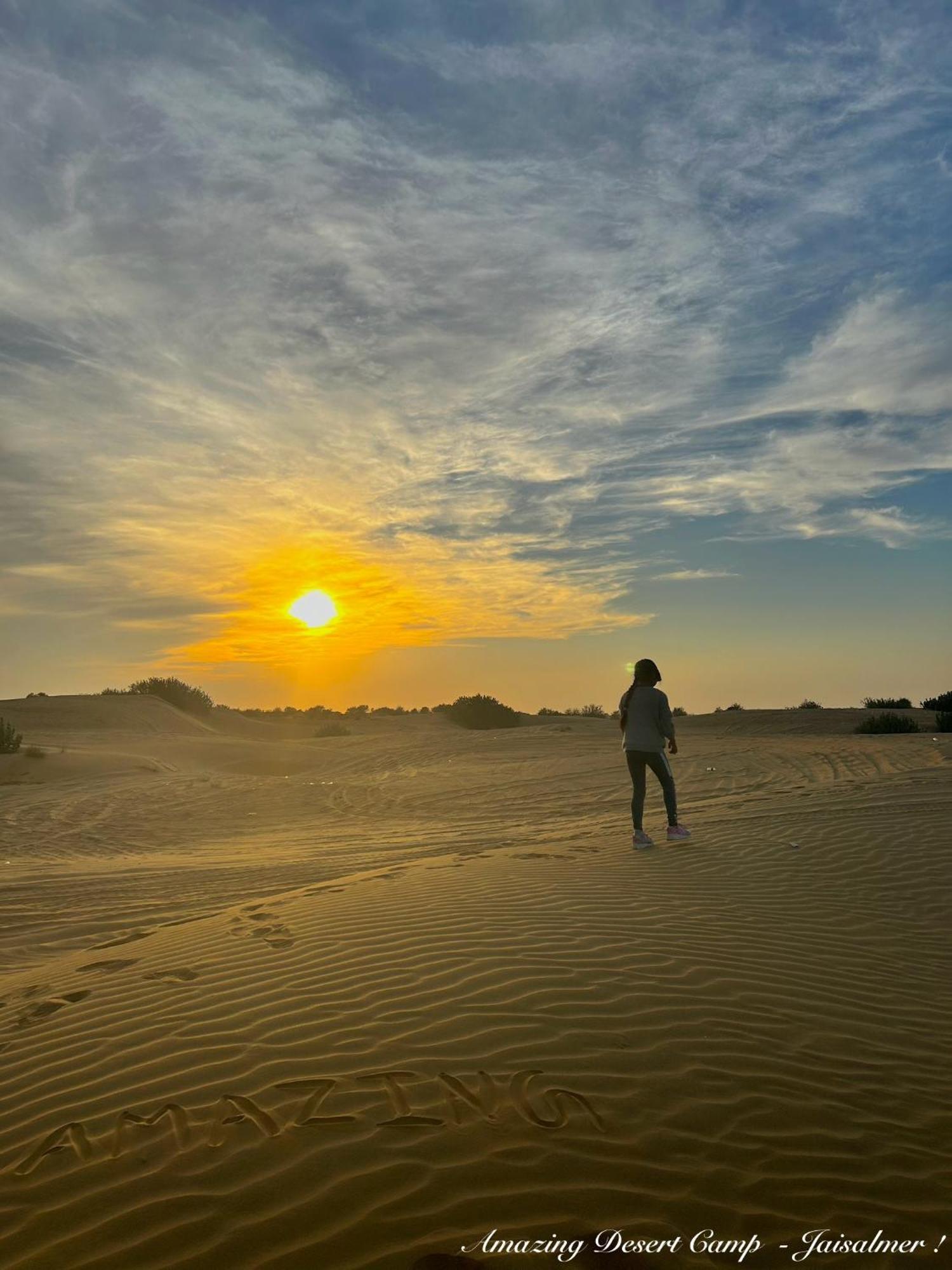 Amazing Desert Camp Jaisalmer Buitenkant foto