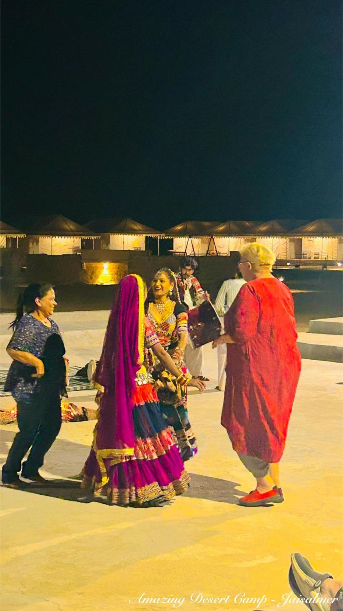 Amazing Desert Camp Jaisalmer Buitenkant foto